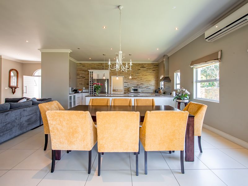 Large Home wth level land - Photo 8
