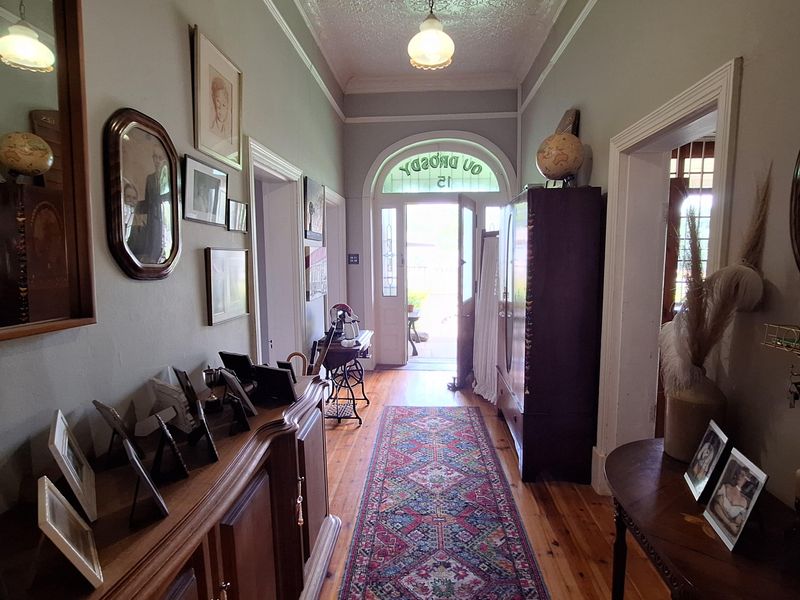 Spacious house for sale with wooden flat - Photo 6