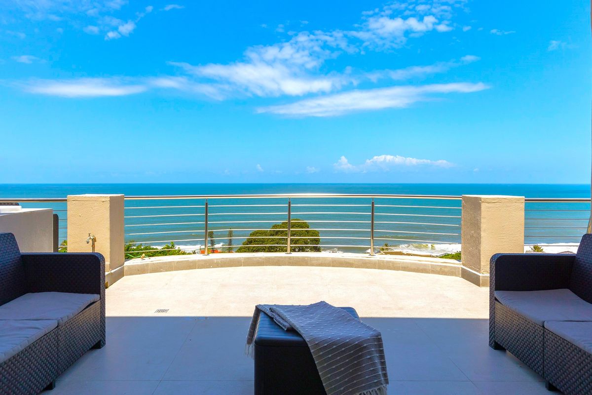 Exquisite Fully Furnished 4-Bedroom Residence in Simbithi Eco-Estate - Photo 2