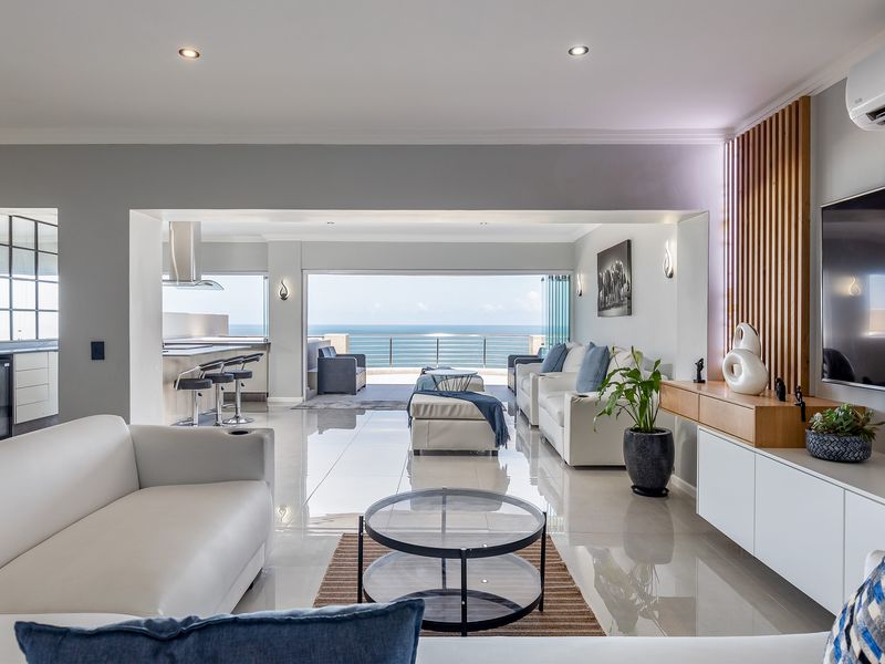 Exquisite Fully Furnished 4-Bedroom Residence in Simbithi Eco-Estate - Photo 3