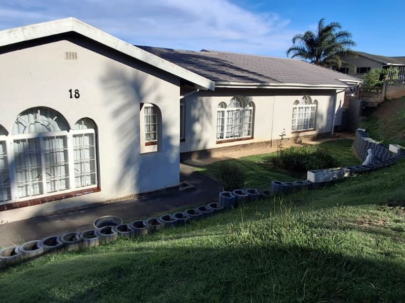 3 Bedroom House for Sale - Photo 4