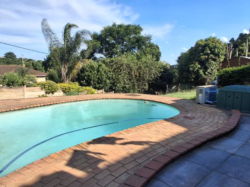 3 Bedroom House for Sale - Photo 2