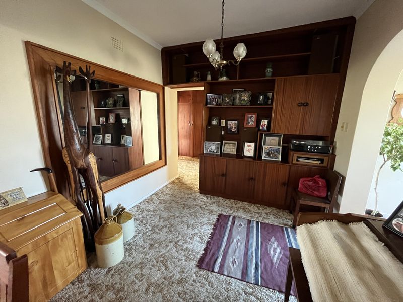 Lovely Home on Double Erf - Photo 10