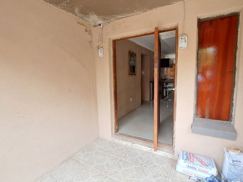 3 Bedroom house in Laversburg,Nigel,with Flatlet - Photo 3