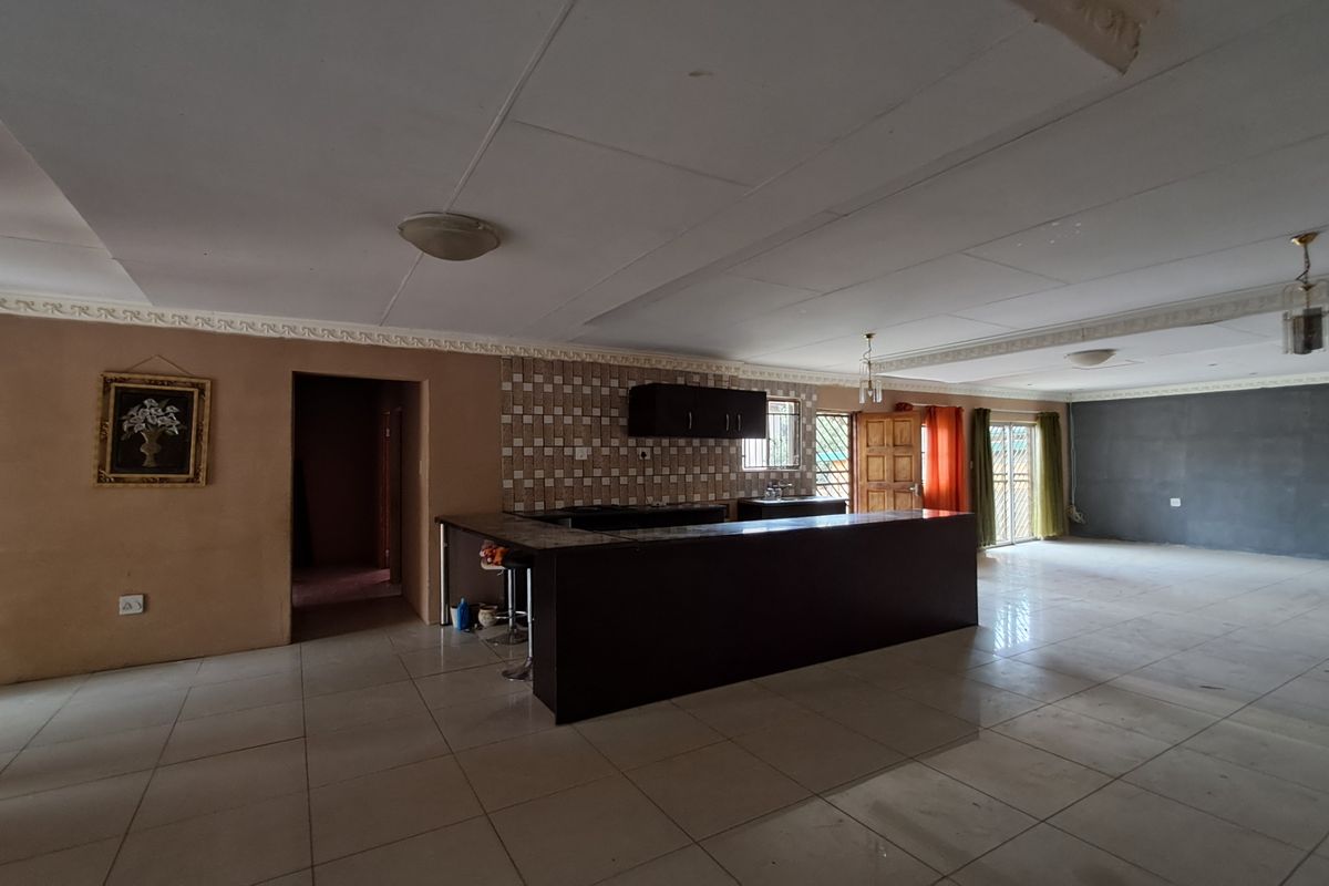 3 Bedroom house in Laversburg,Nigel,with Flatlet - Photo 5