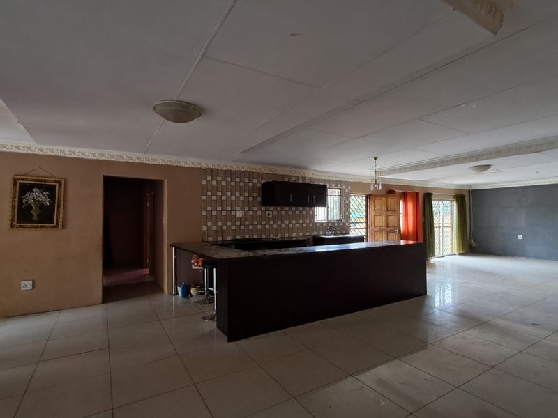 3 Bedroom house in Laversburg,Nigel,with Flatlet - Photo 5