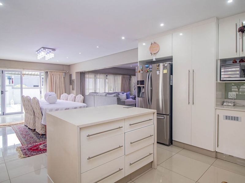 House Pending Sale In Pietermaritzburg - Photo 6