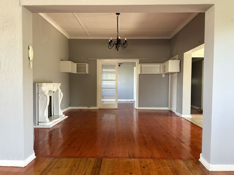 The Perfect Address For Work Or Home - Large, Well Maintained Property For Sale In Central, Mthatha - Photo 5