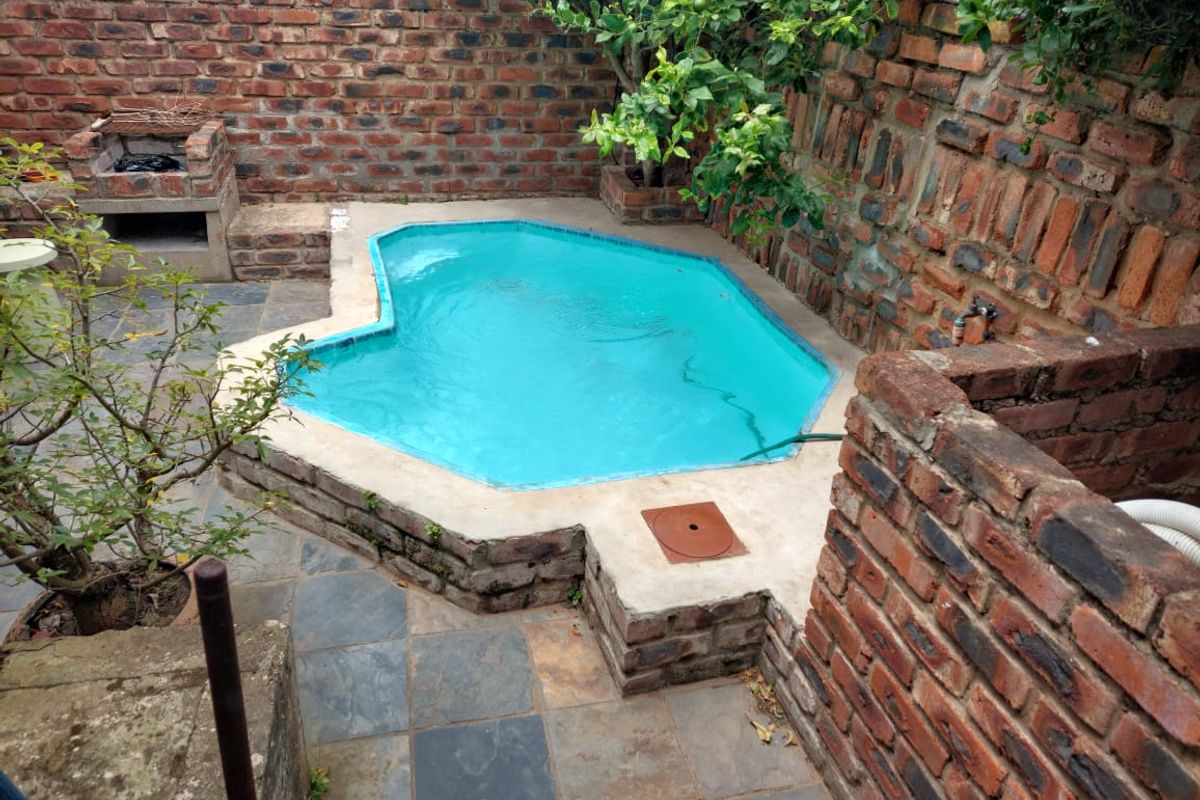 Spacious family home with a flat at Christmas Rock Shareblock - Photo 4