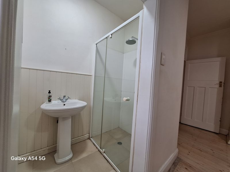 Ground Floor - Photo 9