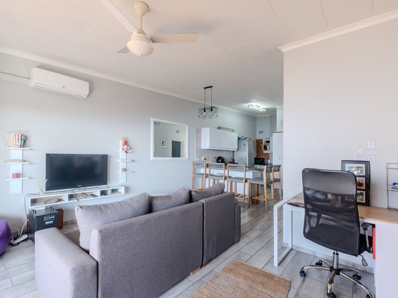 Coastal Living at Club Mykonos, Umdloti - Photo 8