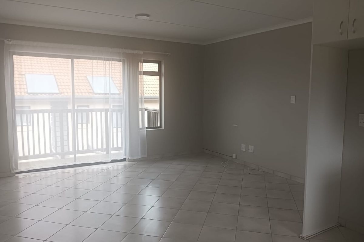 Apartment For Sale In East London - Photo 4