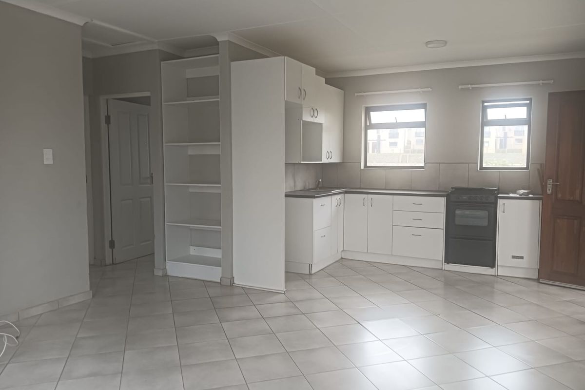 Apartment For Sale In East London - Photo 3