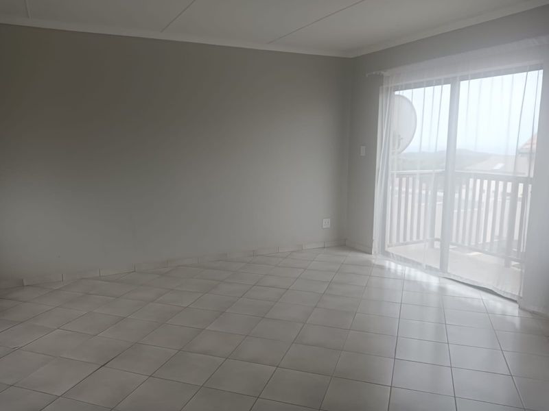 Apartment For Sale In East London - Photo 8