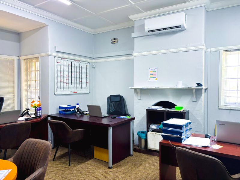 Twelve Bedroom Commercial Property for Sale - Photo 9