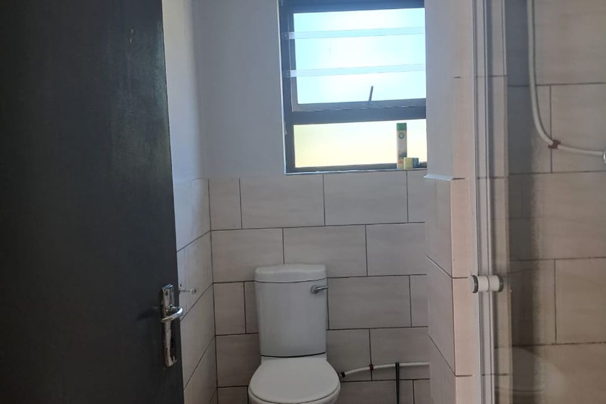 3 Bedroom House To Let - Photo 5