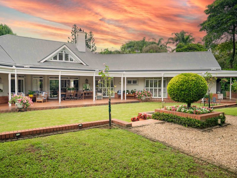 Prized Golf Ckurse Area Home in Estate - Photo 4