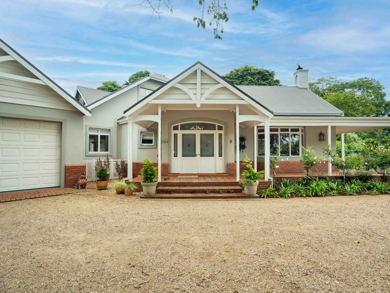 Prized Golf Ckurse Area Home in Estate - Photo 2