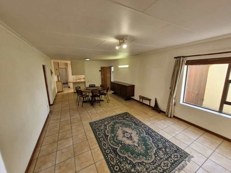 Well-Located Gem in the Sought-After Harbour Area of Stilbaai - Photo 5