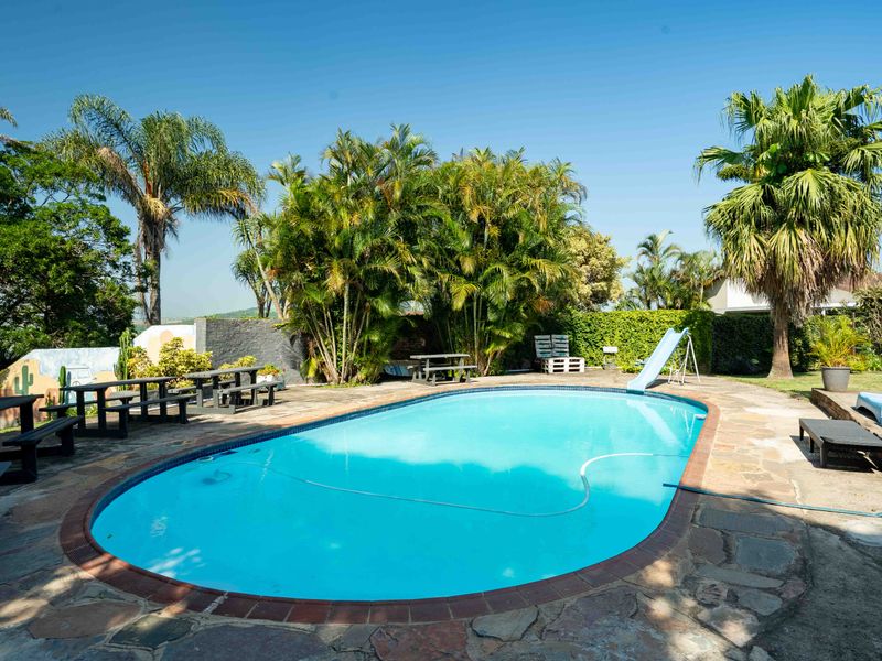 Expansive Multi-Dwelling House in Tranquil Lower Illovo, Amanzimtoti - Photo 3