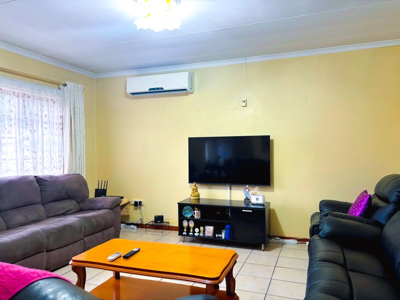 Freestanding For Sale In Pietermaritzburg - Photo 3