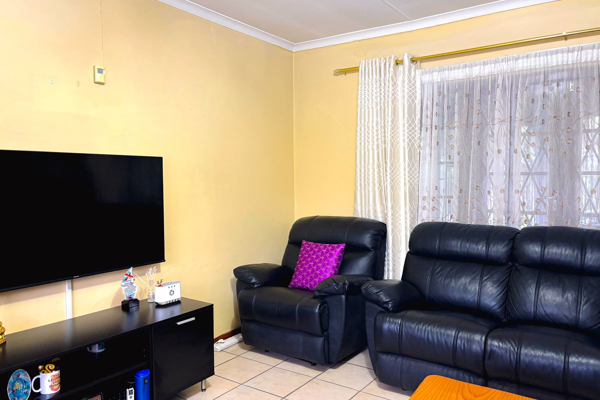 Freestanding For Sale In Pietermaritzburg - Photo 4