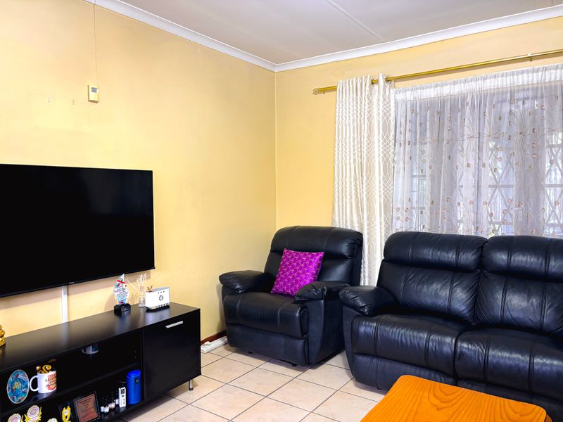 Freestanding For Sale In Pietermaritzburg - Photo 4