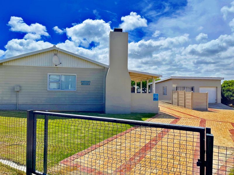 Long-Term Rental Available in Struisbaai - Photo 4
