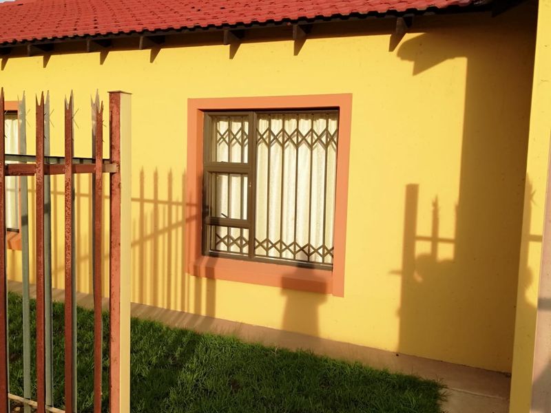 Beautiful modern  home for sale in Bethal - Photo 3