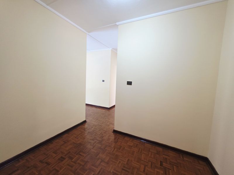 3 bedroom house - Photo 8