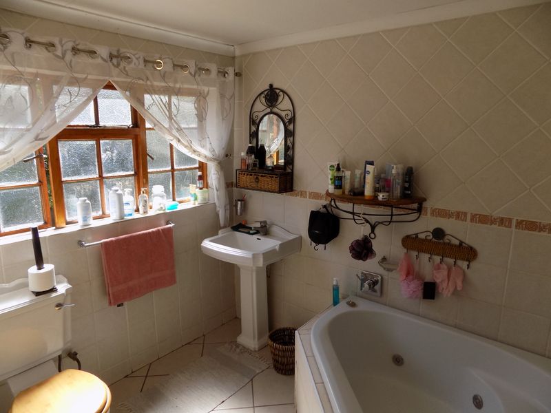 FAMILY HOME FOR SALE WITH FLATLET - Photo 9