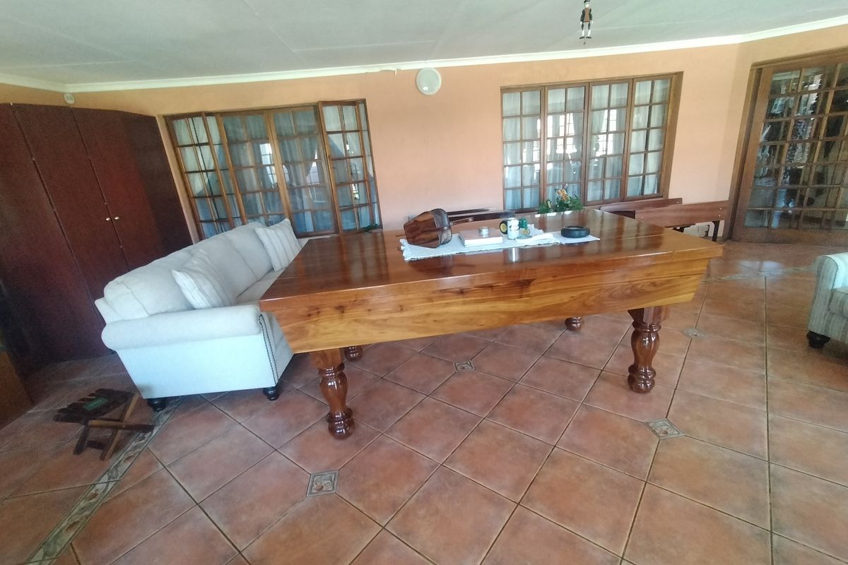 Exceptional 1-Hectare Residential Haven in Heatherdale - Photo 2