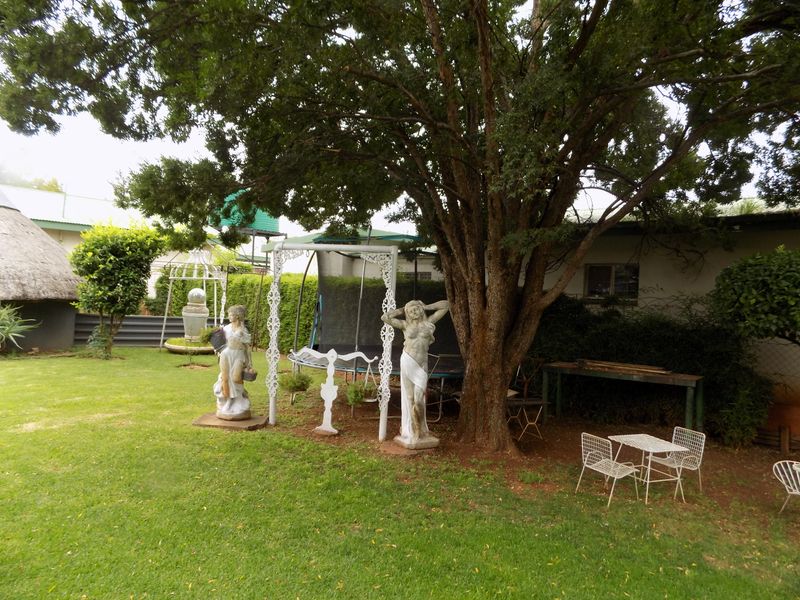 Immaculate property for sale - Photo 5