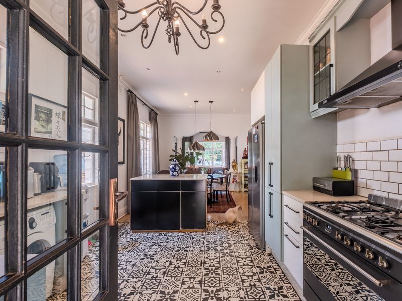 Where Character, Charm & Modern Living Converge - Photo 7