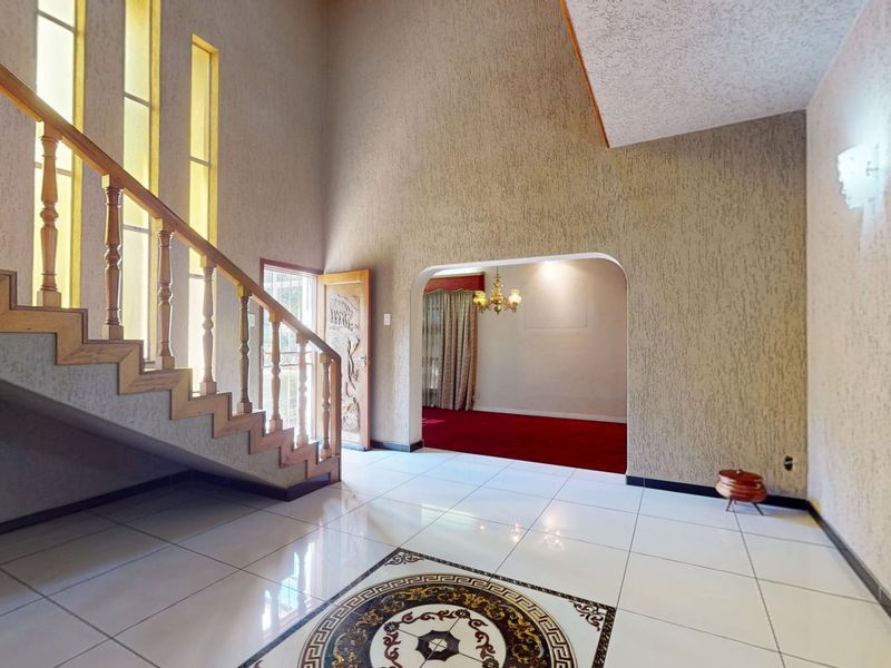 Lifestyle mansion for the large family - Photo 3