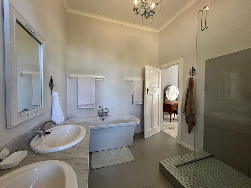 Bygone Era - Photo 9