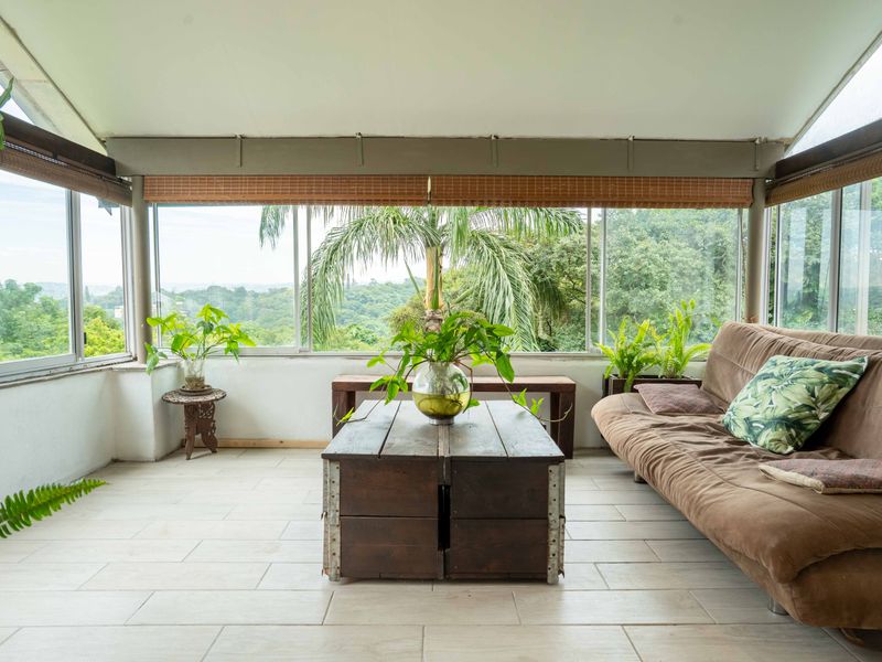 Newly Renovated Home with Sunroom, Pool & Breath taking Valley Views - Photo 6