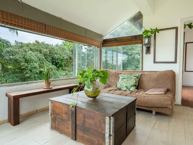 Newly Renovated Home with Sunroom, Pool & Breath taking Valley Views - Photo 4