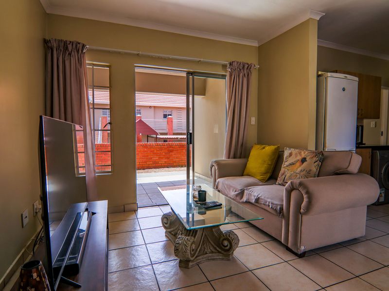 Ground floor unit in Summerfields Estate - Photo 5