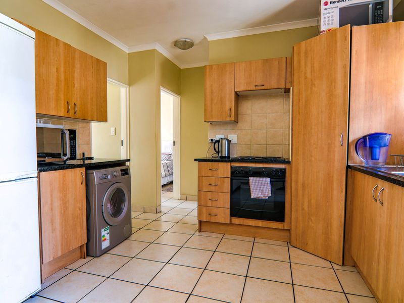 Ground floor unit in Summerfields Estate - Photo 9