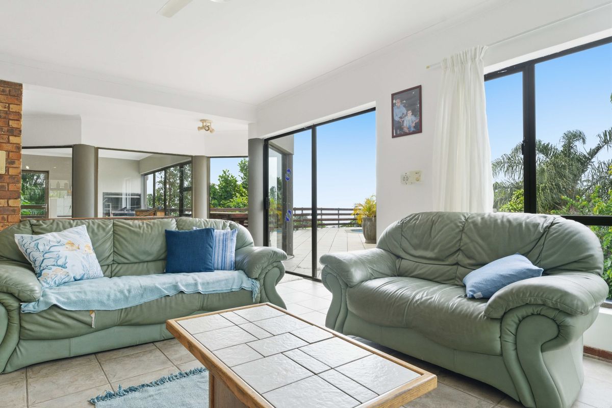 Harcourts Luxury Auction in Pennington - Photo 4