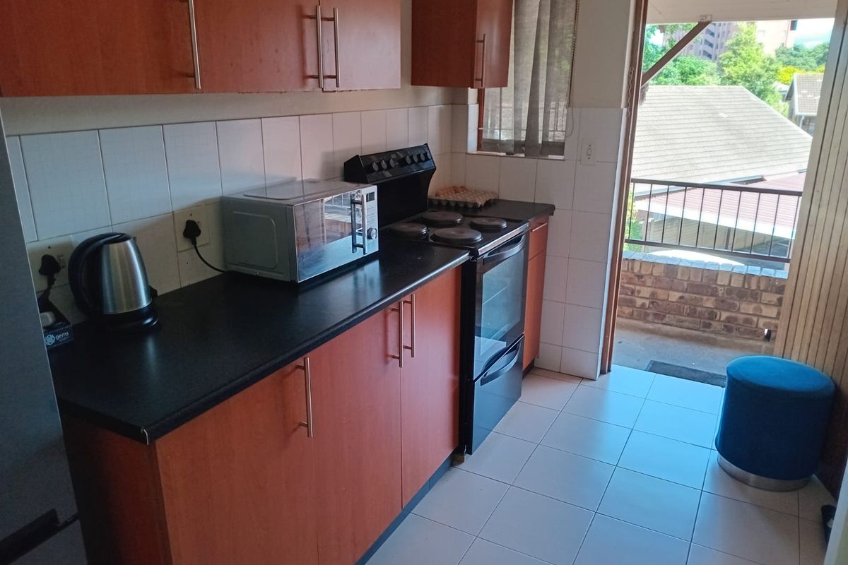 Pelham - 2 Bedroom Flat to Let - Photo 5