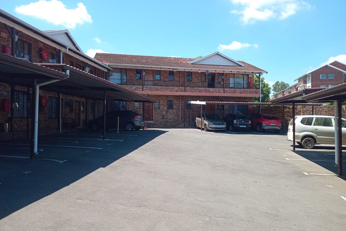 Pelham - 2 Bedroom Flat to Let - Photo 3