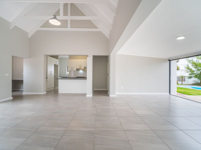 Greatest Value-for-Money Home in St Francis Links | North-Facing, Single-Level Relaxed Living - Photo 8