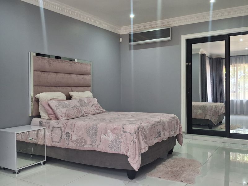 Stunning Face Brick Family Home on a Corner Stand in a desirable area! - Photo 9