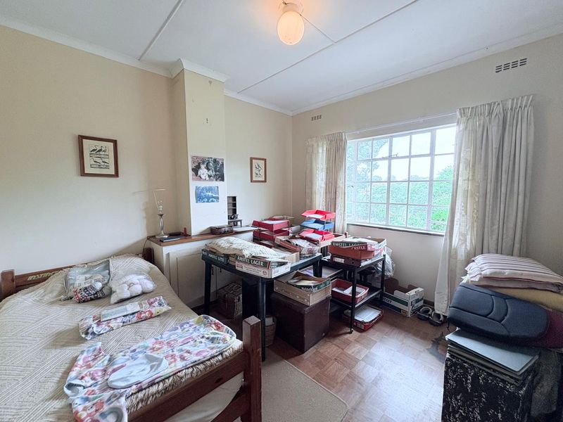 Modest home in the heart of Hilton with a generous sized cottage - Photo 7