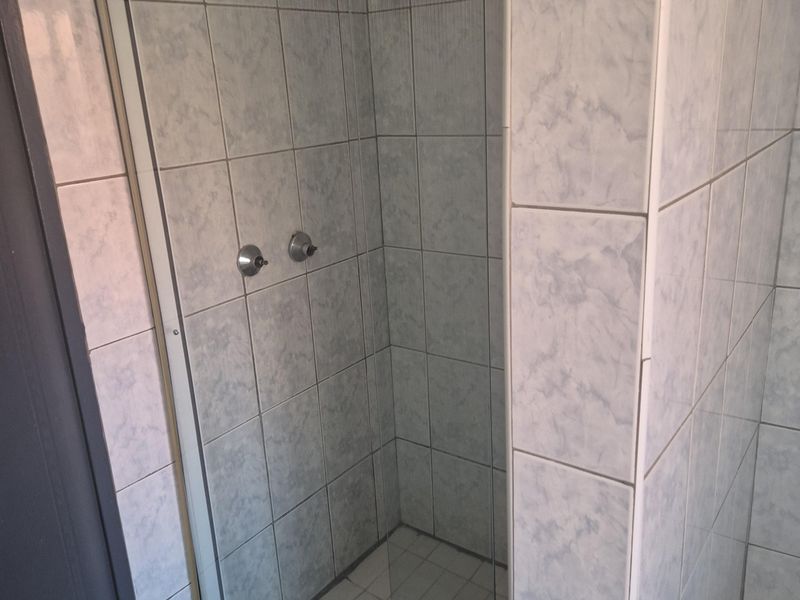 Spacious Townhouse Brimming with Potential - Photo 8