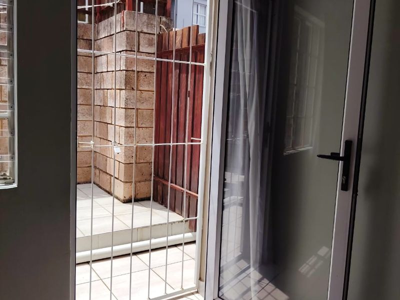 1 Bedroom Apartment/Flat to Rent - Photo 7