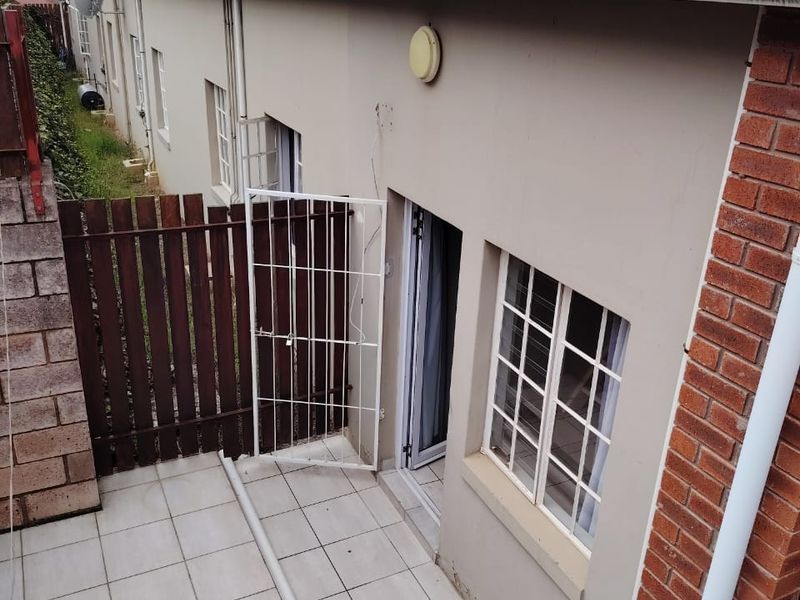 1 Bedroom Apartment/Flat to Rent - Photo 4