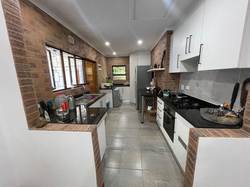 CALLING ALL NATURE LOVERS - Photo 6